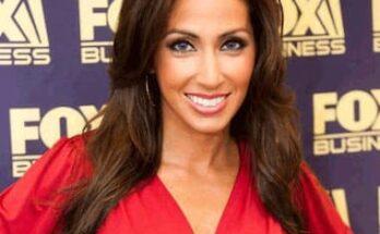 Photo of Lauren Simonetti