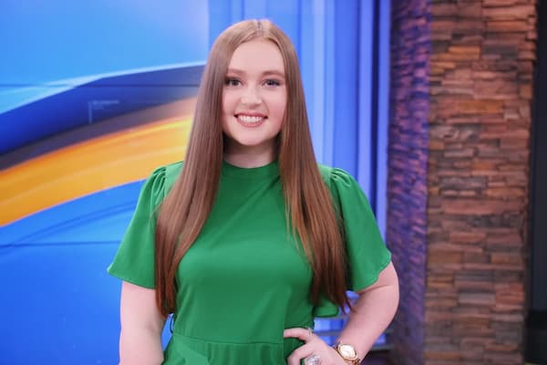 Olivia Whitmire Photo