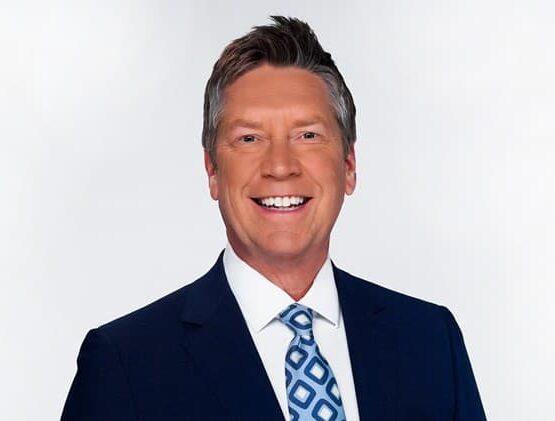 Photo of Chris Holcomb