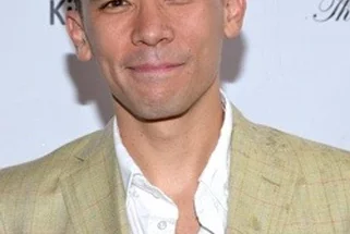 Conrad Ricamora